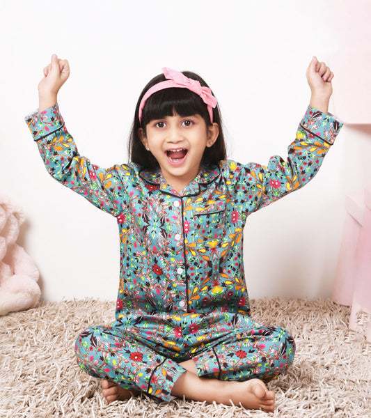 Indiana Motif Printed Girls Nightsuit Set