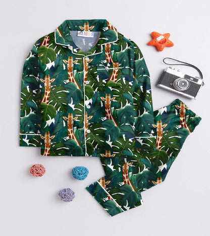 Jungle Giraffe Printed Girls Pure Cotton Nightsuit Set
