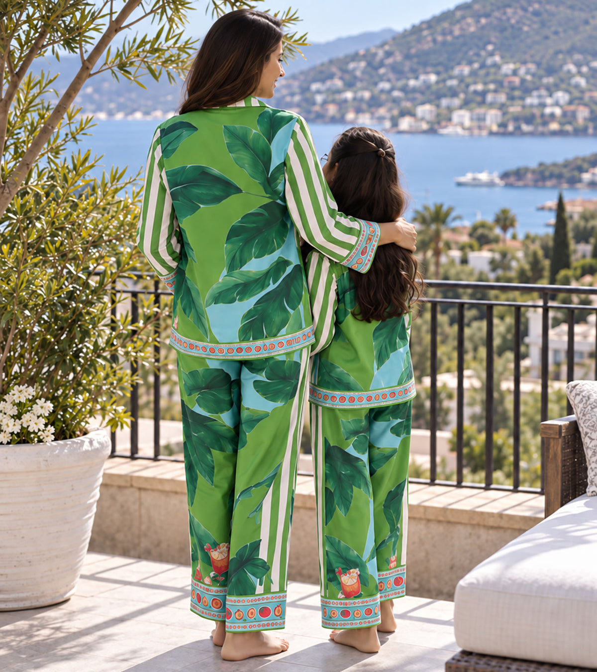 Palm Paradise Luxe Mom & Me Matching Lounge Set